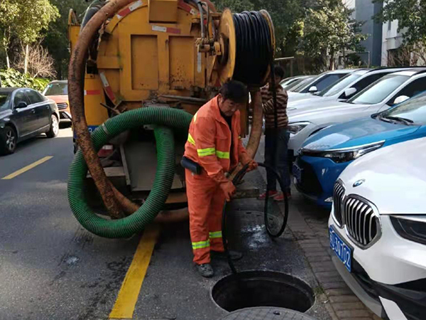 幽兰排污管道清淤